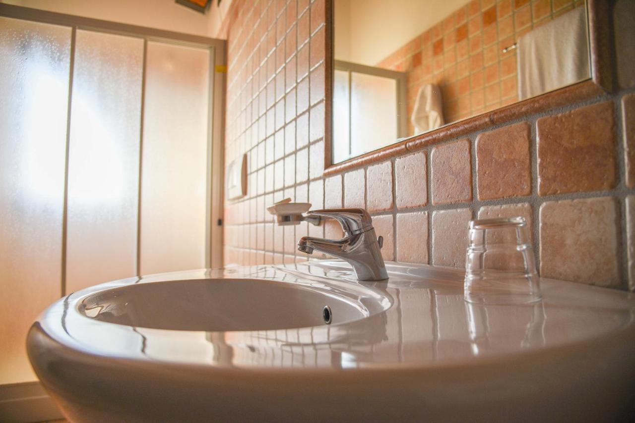 Carlo'S Hotel Castagneto Carducci Ngoại thất bức ảnh