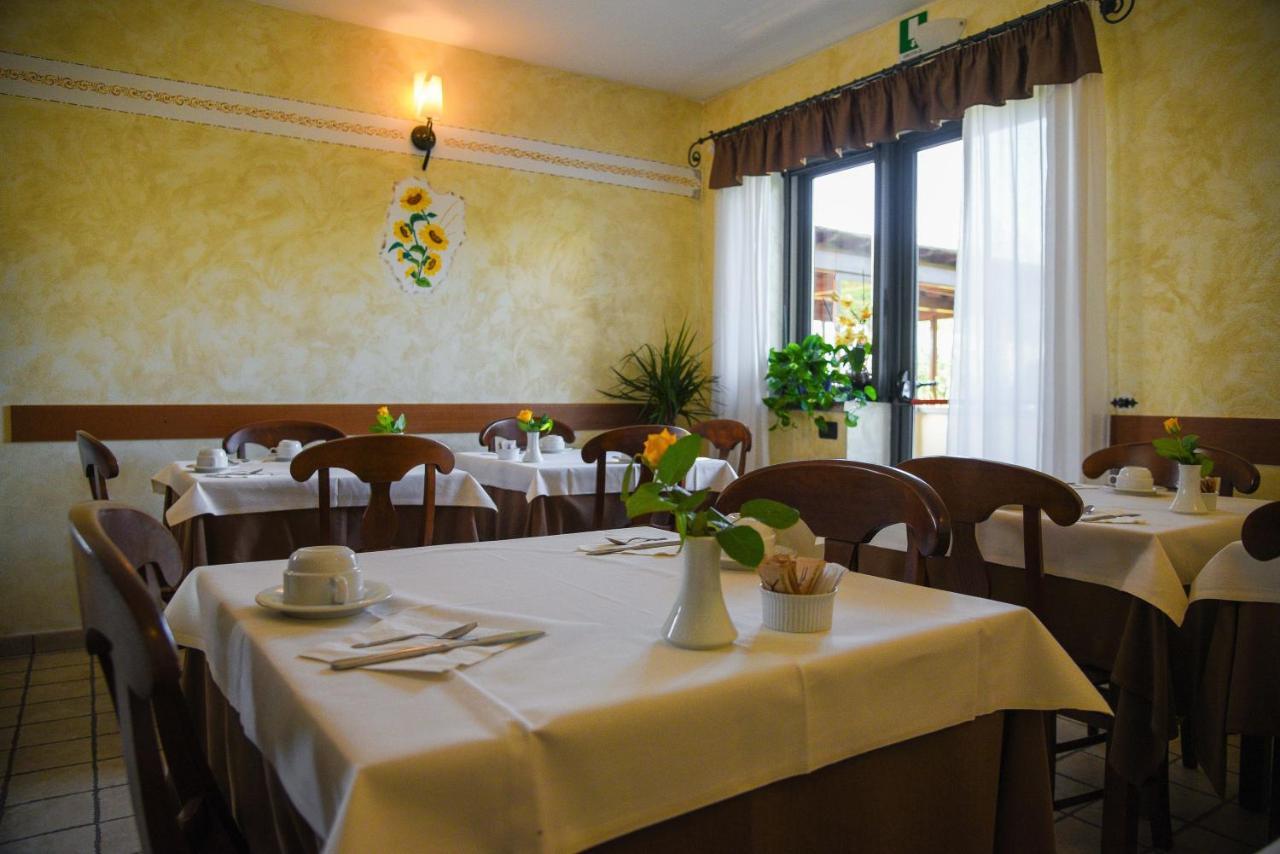 Carlo'S Hotel Castagneto Carducci Ngoại thất bức ảnh